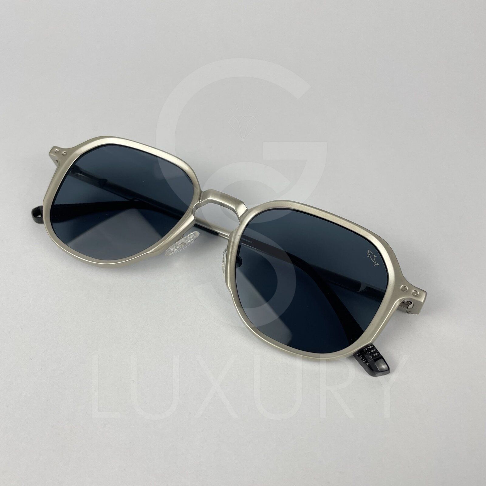 Lunette de soleil shark gris noir LX3029 – Image 2